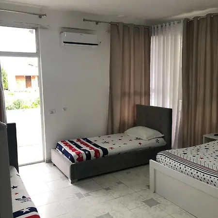 Buzi Apartmanhotel